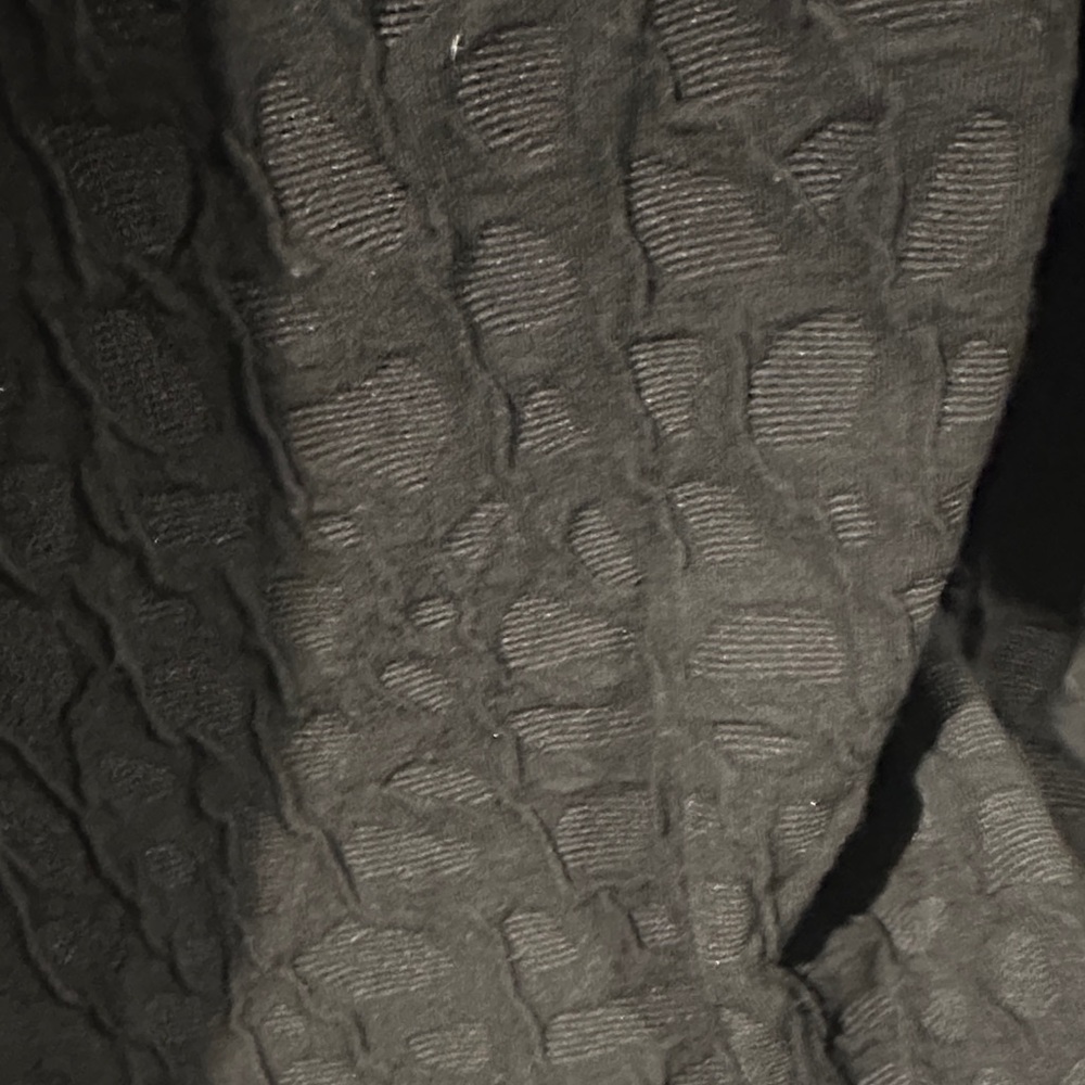 Transparente Black Label Textured Dress - Picture 3 of 4